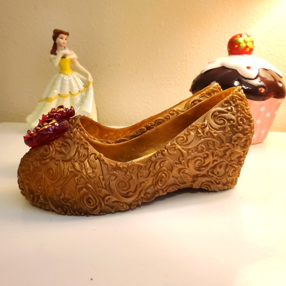 Disney Princess Belle Costume Shoes - Picture 3 of 6